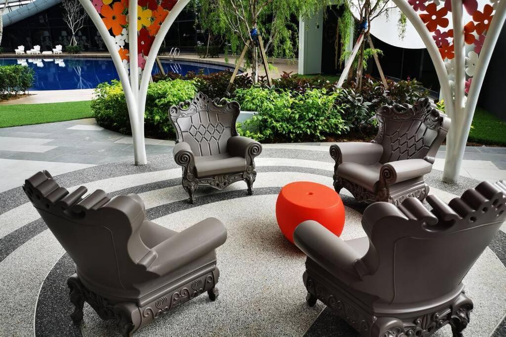 Happyhome @ Arte Mont Kiara Kuala Lumpur Hartamas Damansara Buitenkant foto